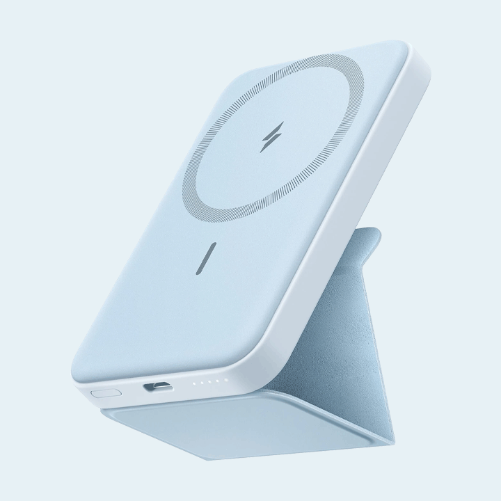 Anker PowerCore Magnetic 5k Battery Wireless Charger